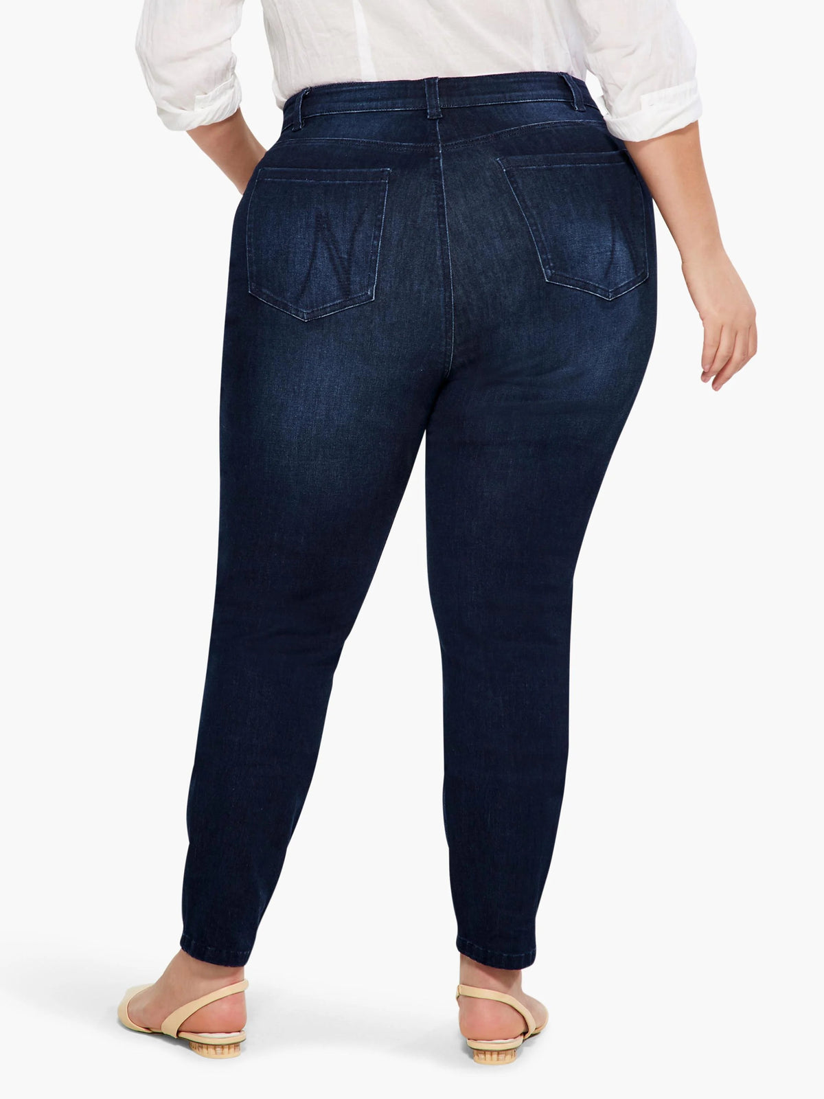 Studio Slim Ankle Jeans