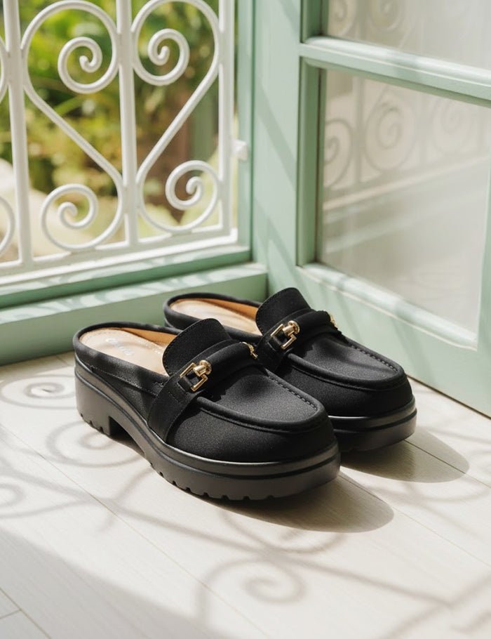 Black Back Open Pumps