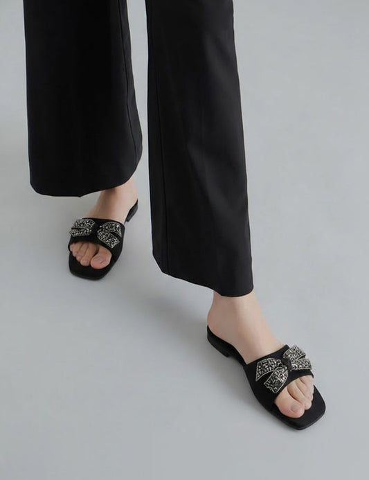 Black Slippers for Women