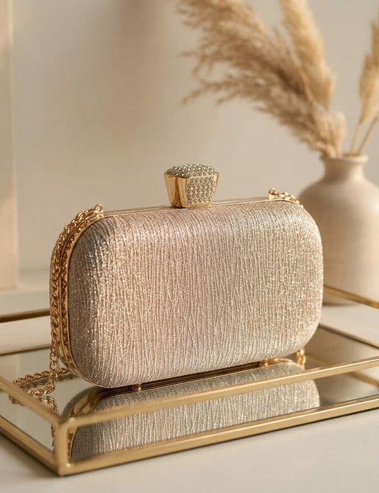Luxury Gold Mesh Frame Clutch
