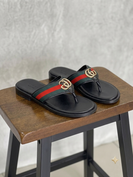 Mens v slipper