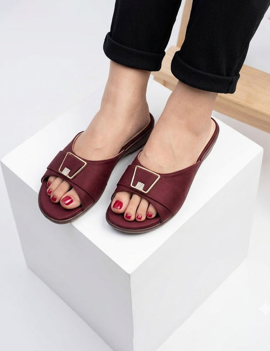 Stylish Maroon Square Buckle Footbed Slippers